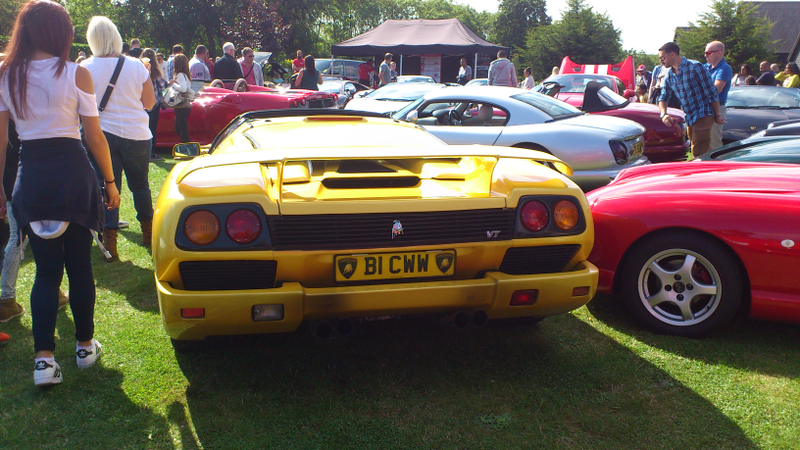Illustration for article titled SUPERCAR SUNDAY...YELLOW DAY ;))) 6/9/15